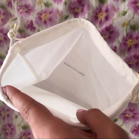 Medium Size Dustbag - Picture 3 of 3